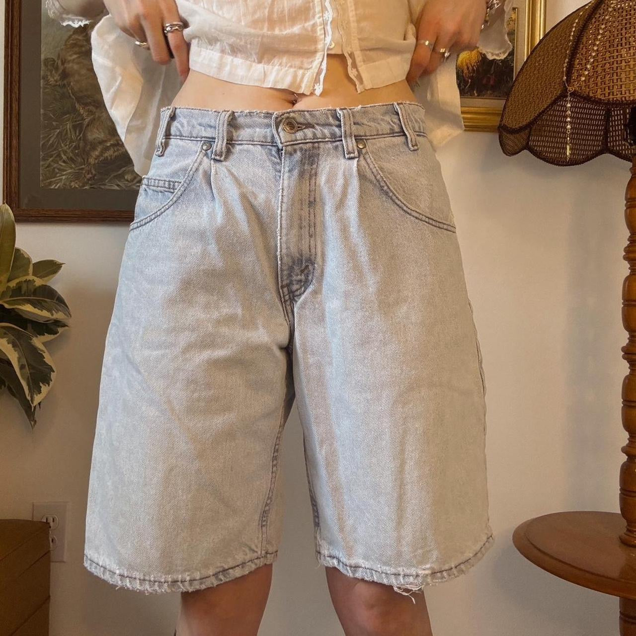 Levi’s silvertab baggy shorts (31”)