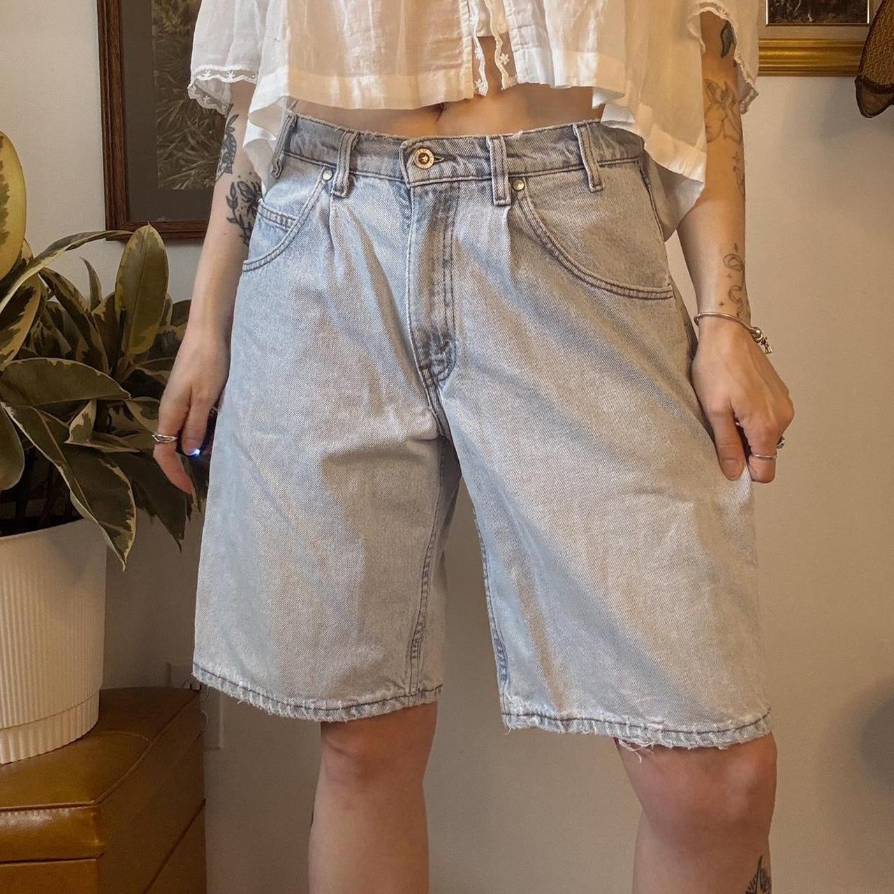 Levi’s silvertab baggy shorts (31”)