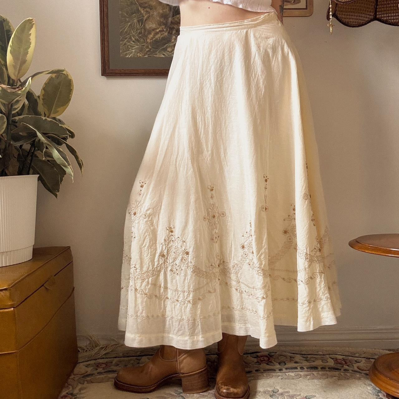 Vintage cream maxi skirt (S)