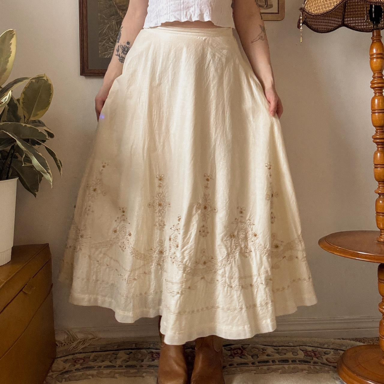 Vintage cream maxi skirt (S)
