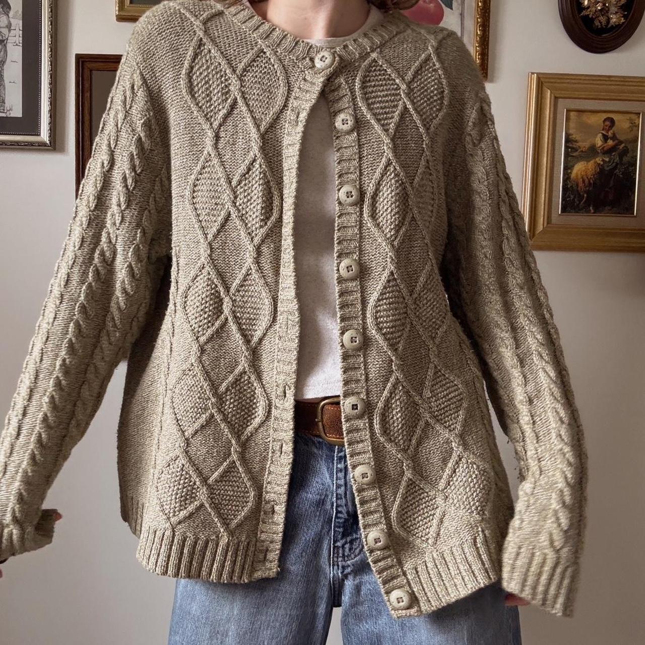 Sage green knit cardigan (XL)