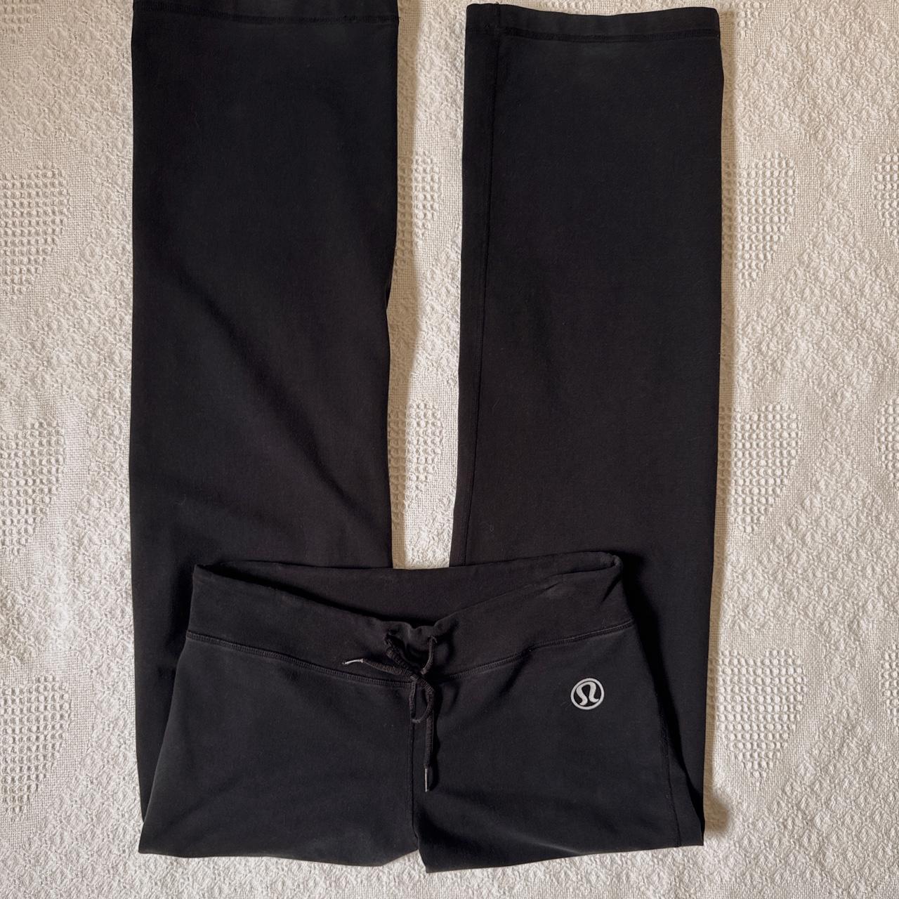 Y2K wide leg Lululemon sweatpants (M)