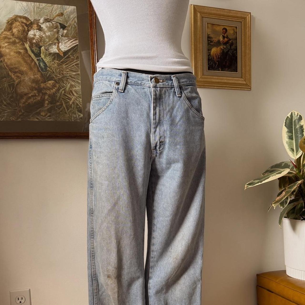 Baggy light wash wrangler jeans (33")