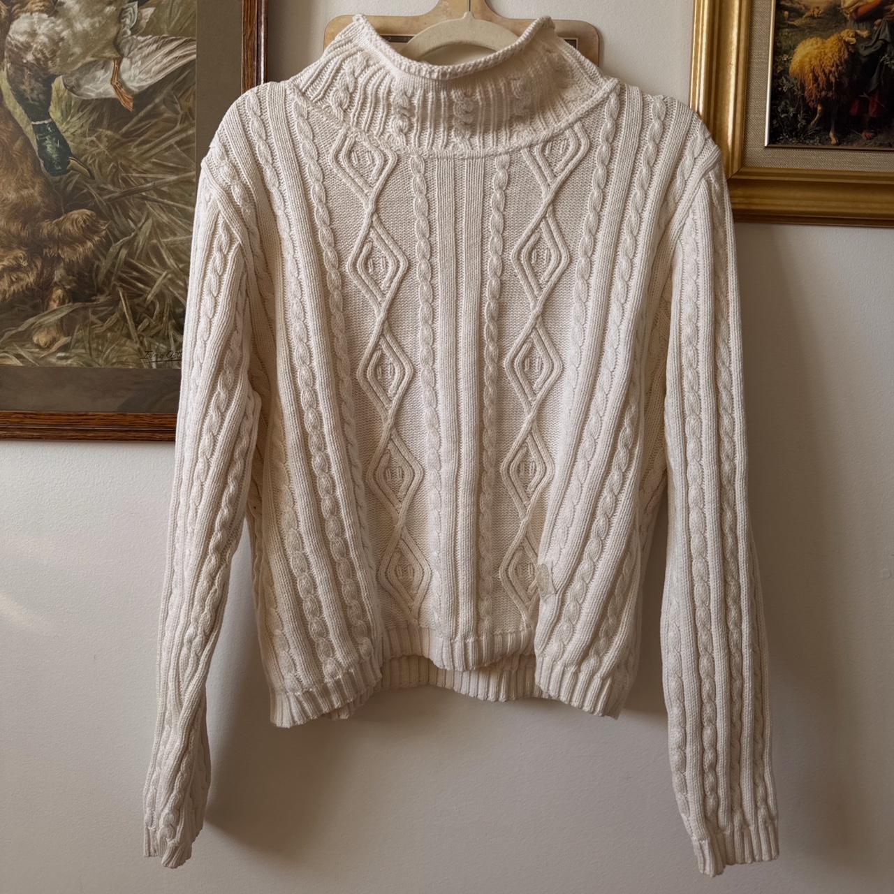 Cream white cable knit sweater (M)