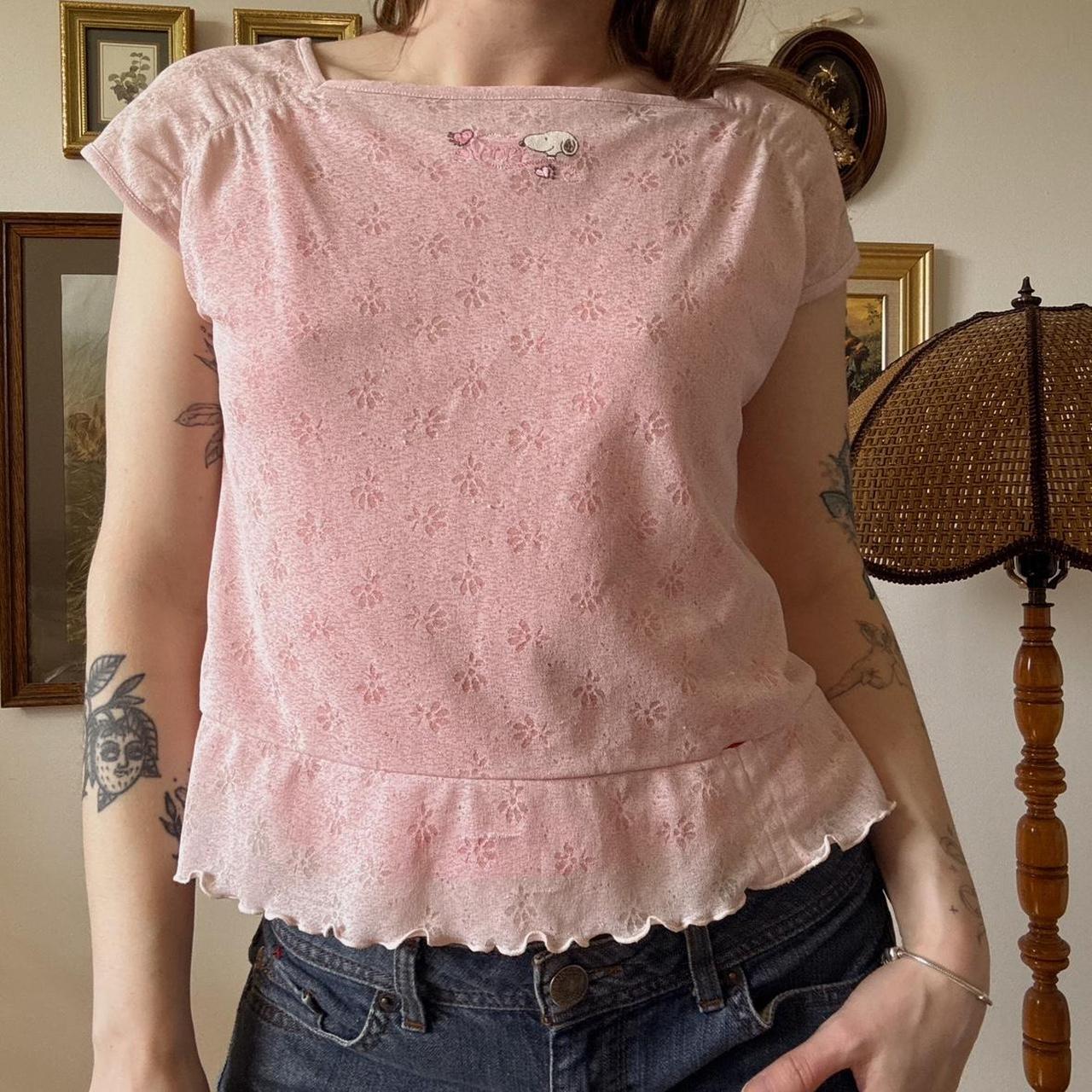 Pink snoopy lace top (M)