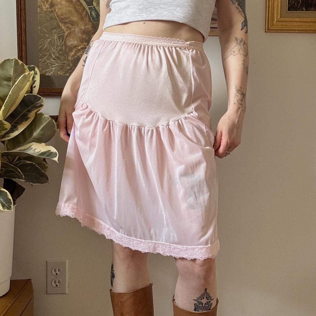 Pink lace slip skirt (S)