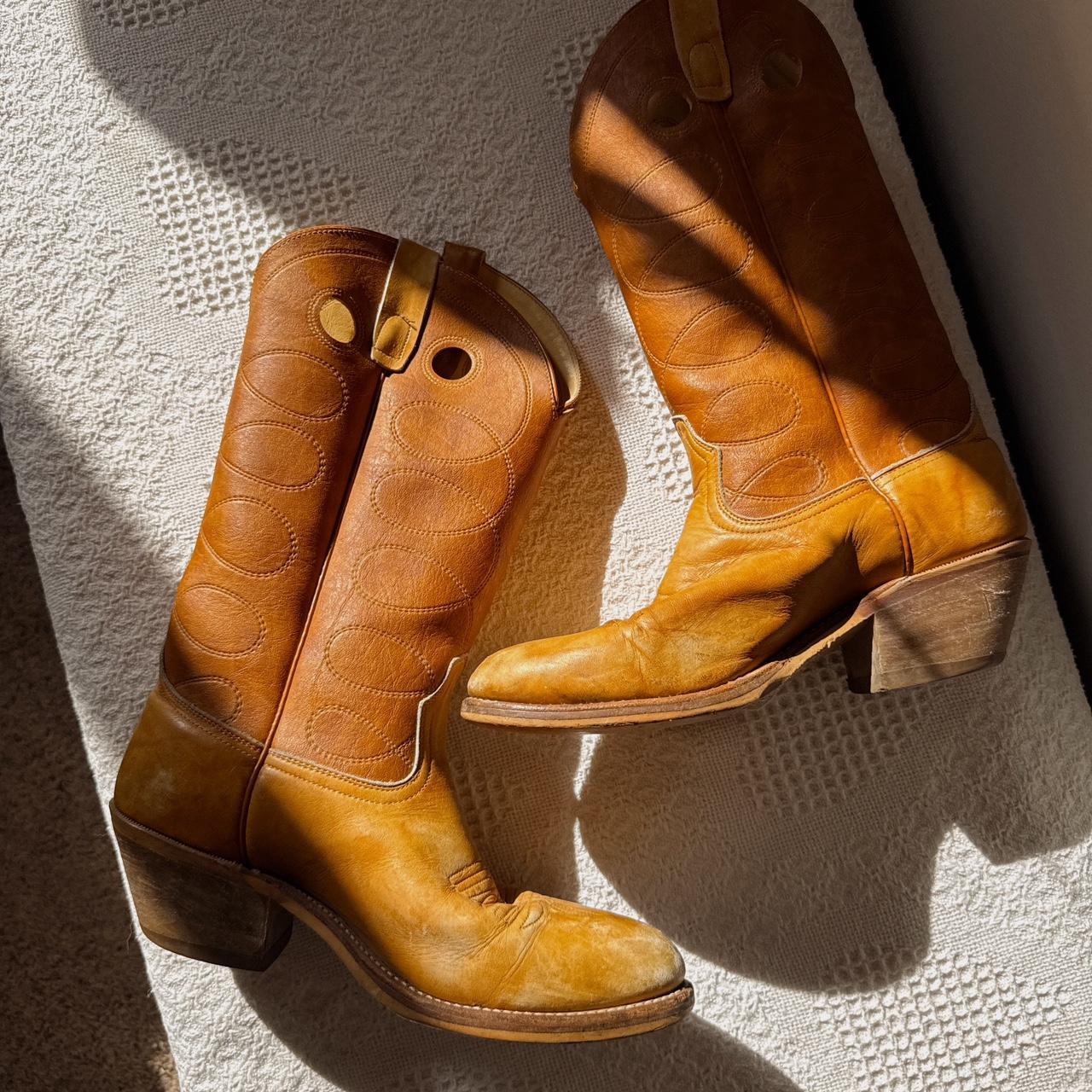 Golden tan leather cowboy boots (10)