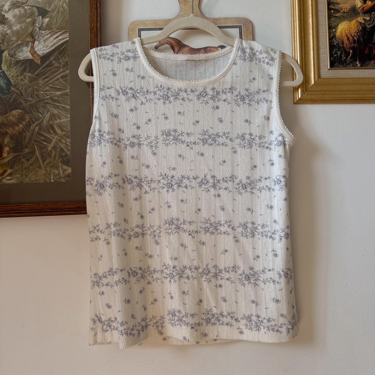 Cream pointelle tank top (L)