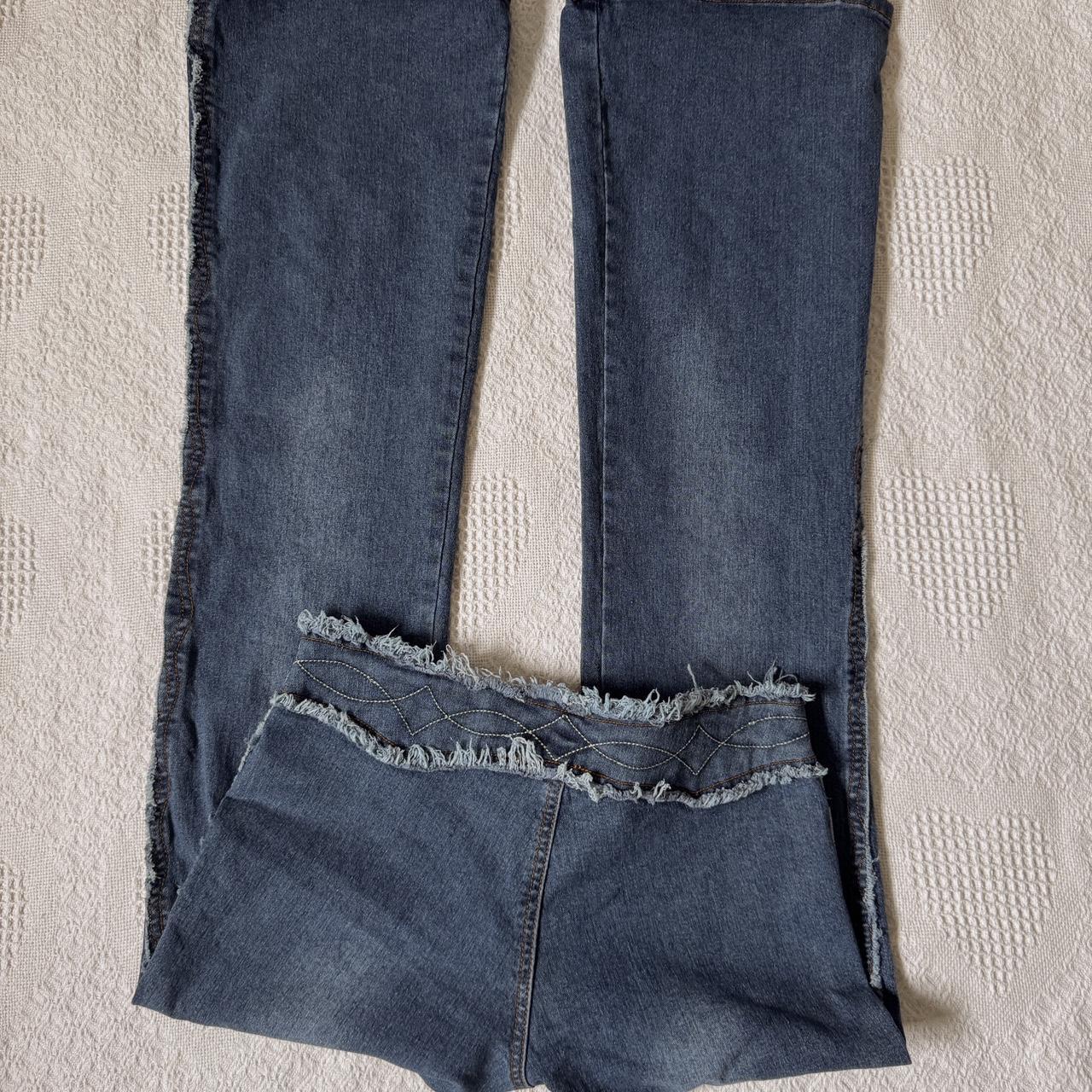 Low rise y2k flare jeans (S)