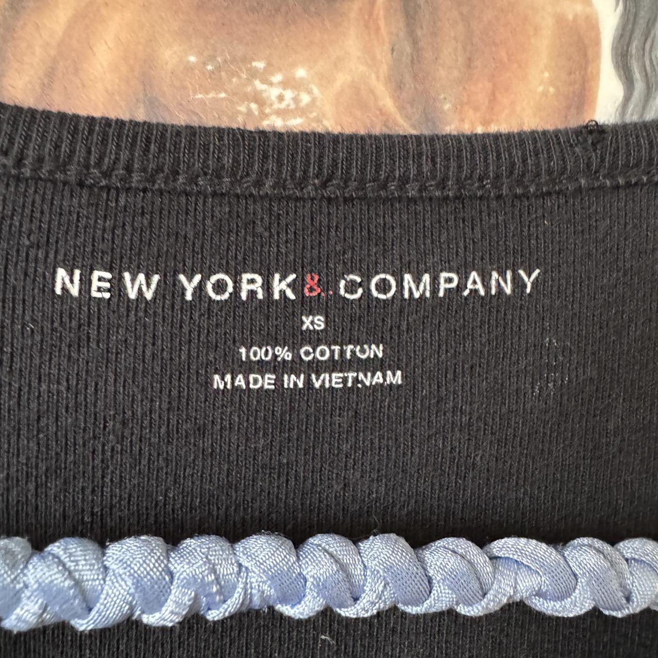 Y2K v-neck baby tee (XS)