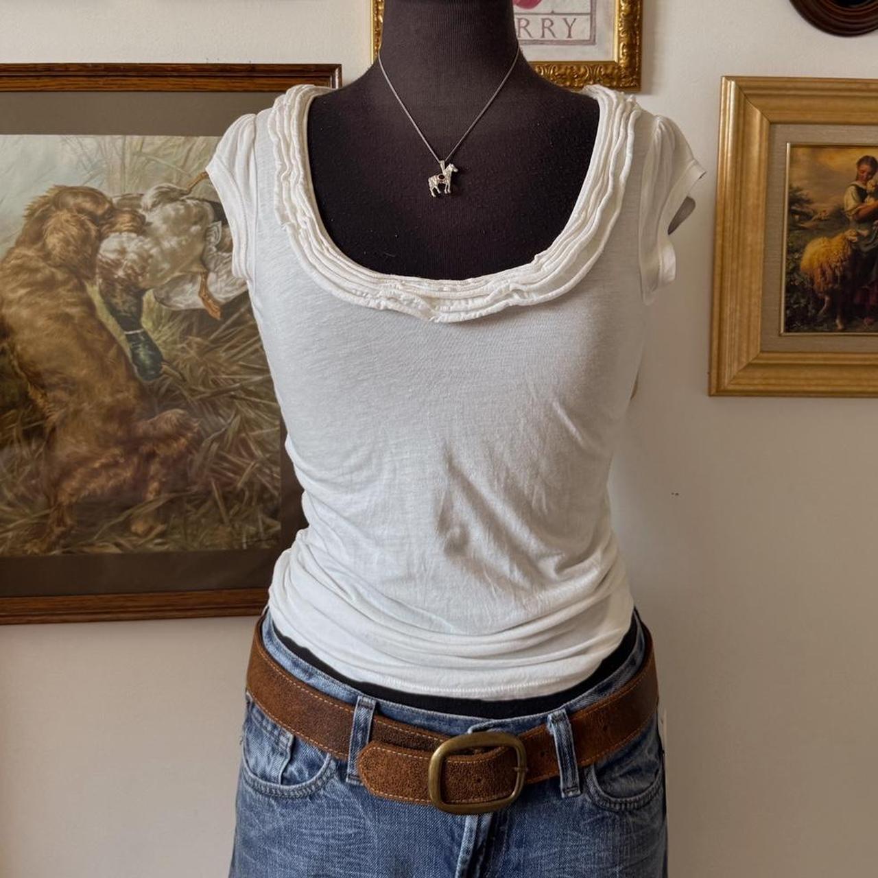 White scoop neck ruffle top (XS)