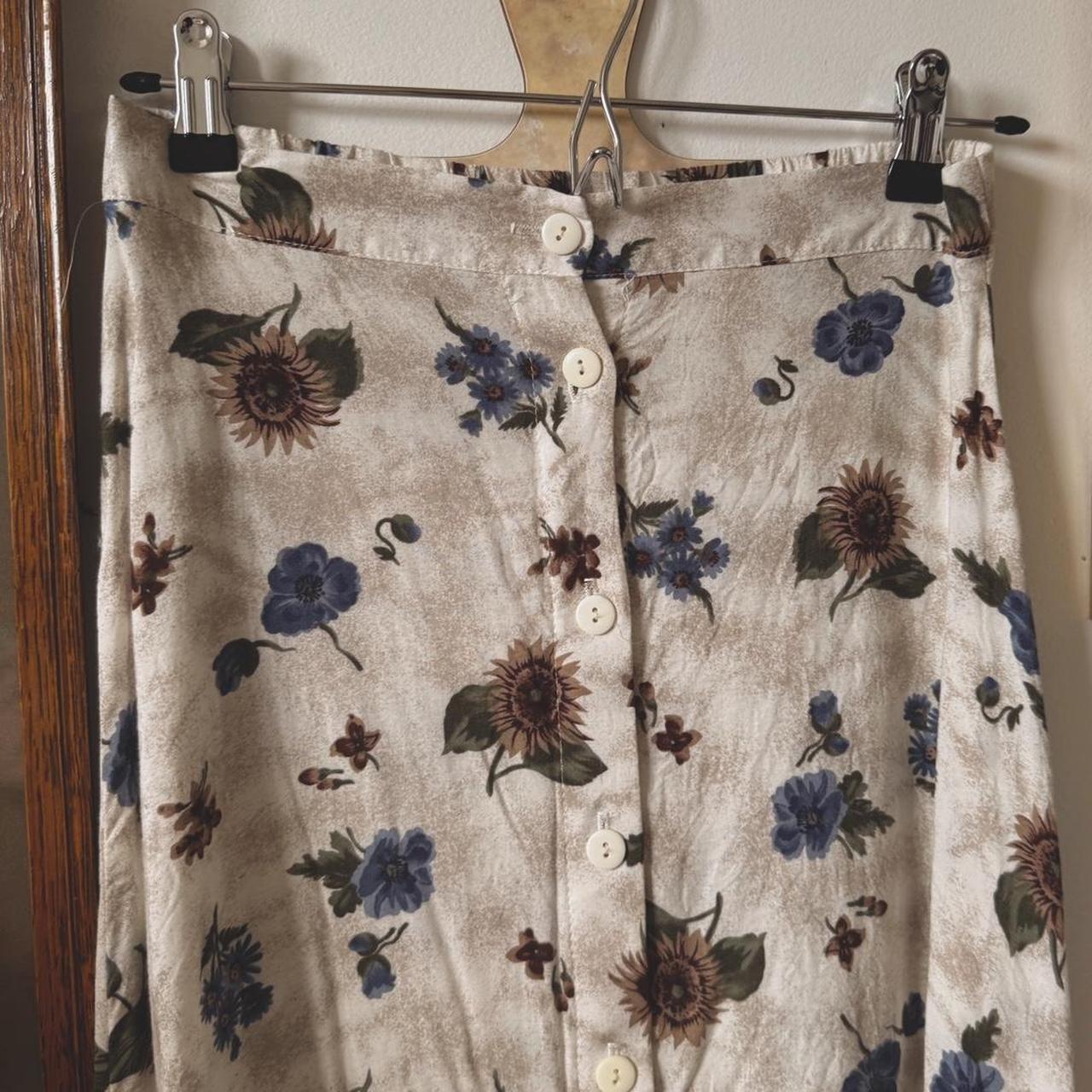 90s cream floral maxi skirt (S)