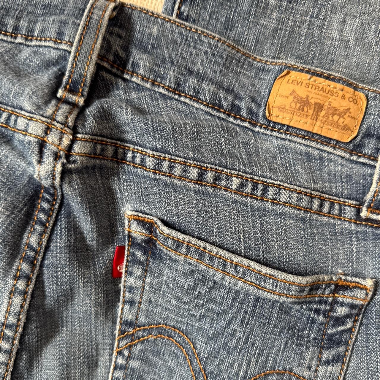 Levis bootcut jeans (S)