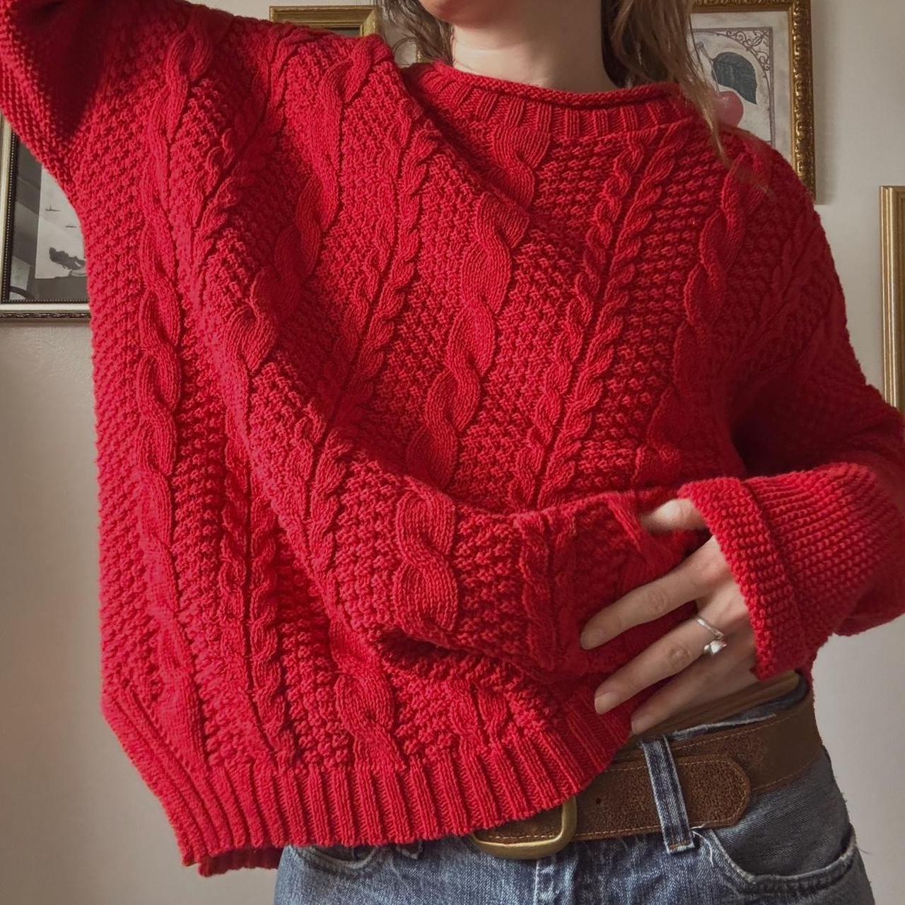 Red cable knit slouchy sweater (L)