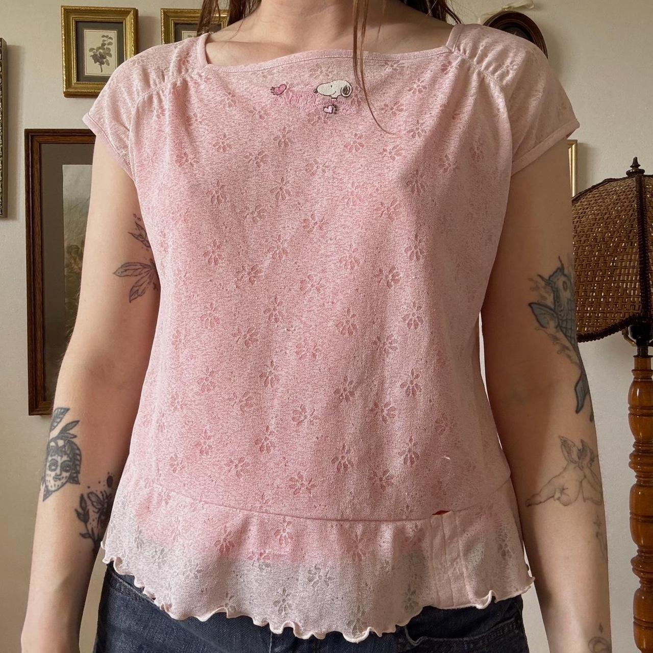 Pink snoopy lace top (M)