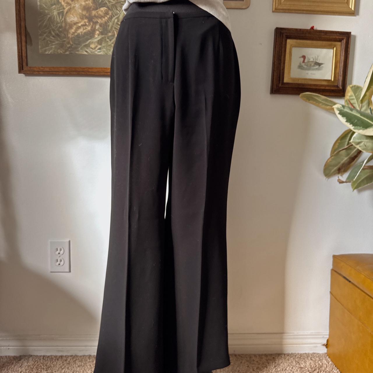 Black pleated trousers (M)