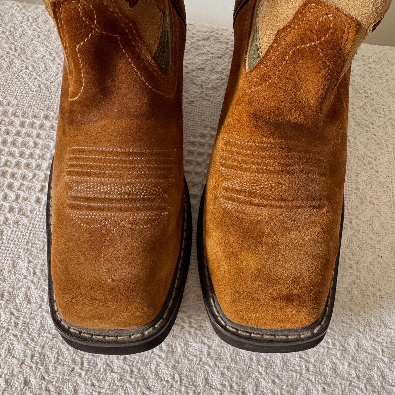 Suede floral cowgirl boots (8)