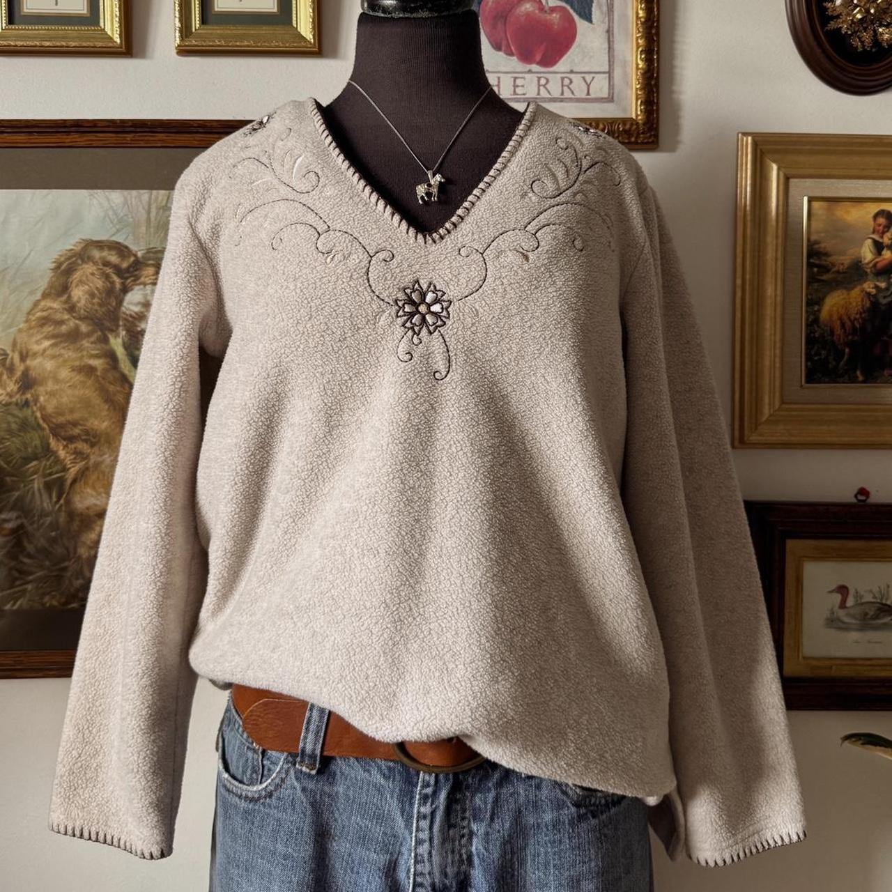 Cream embroidered cottage fleece (S)