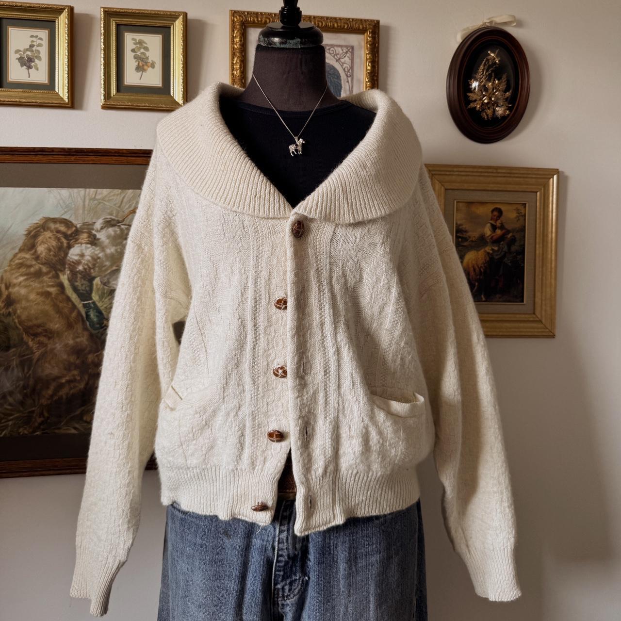 Vintage cream knit cardigan (L)