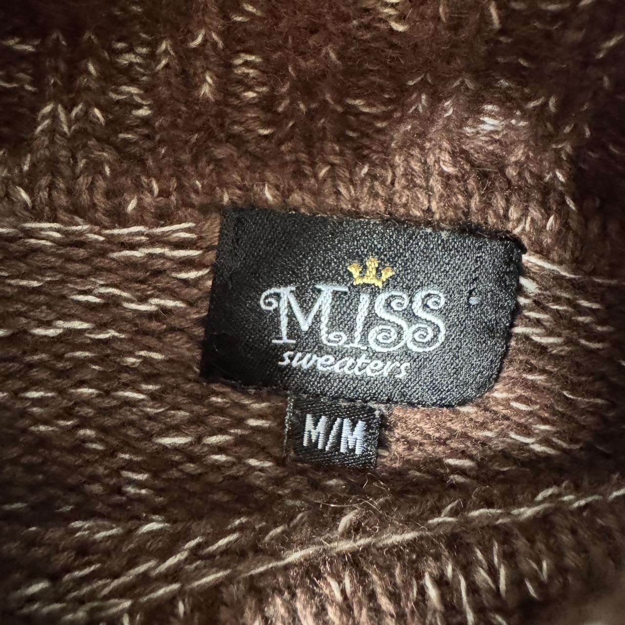 Y2K funnel neck sweater (M)