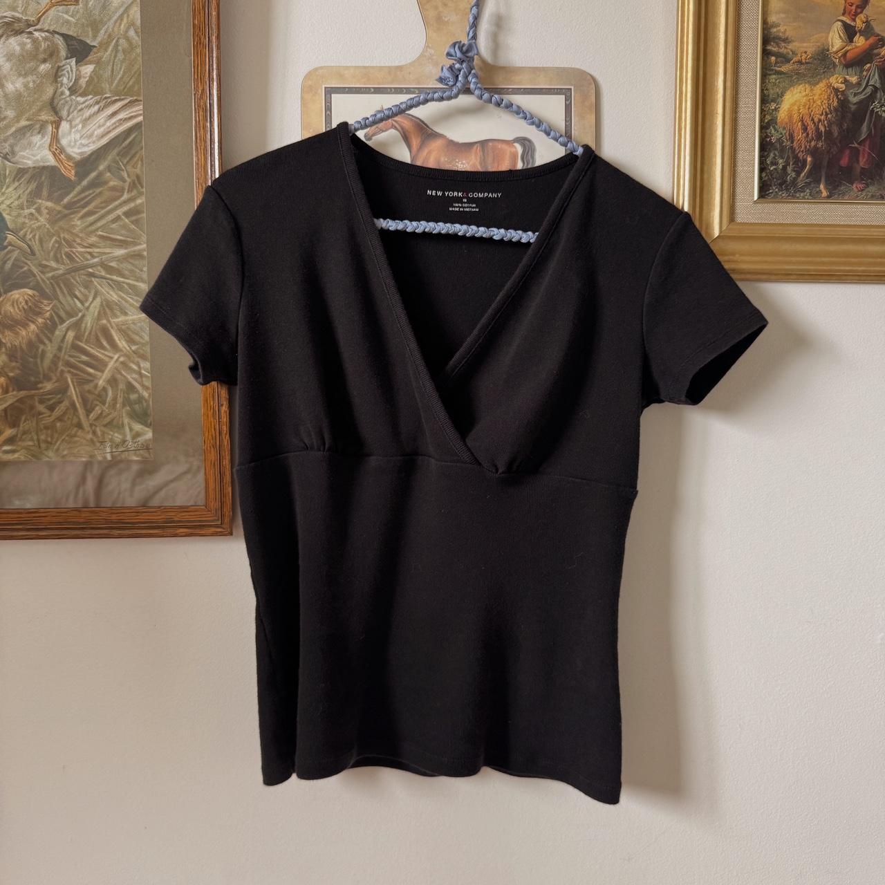 Y2K v-neck baby tee (XS)