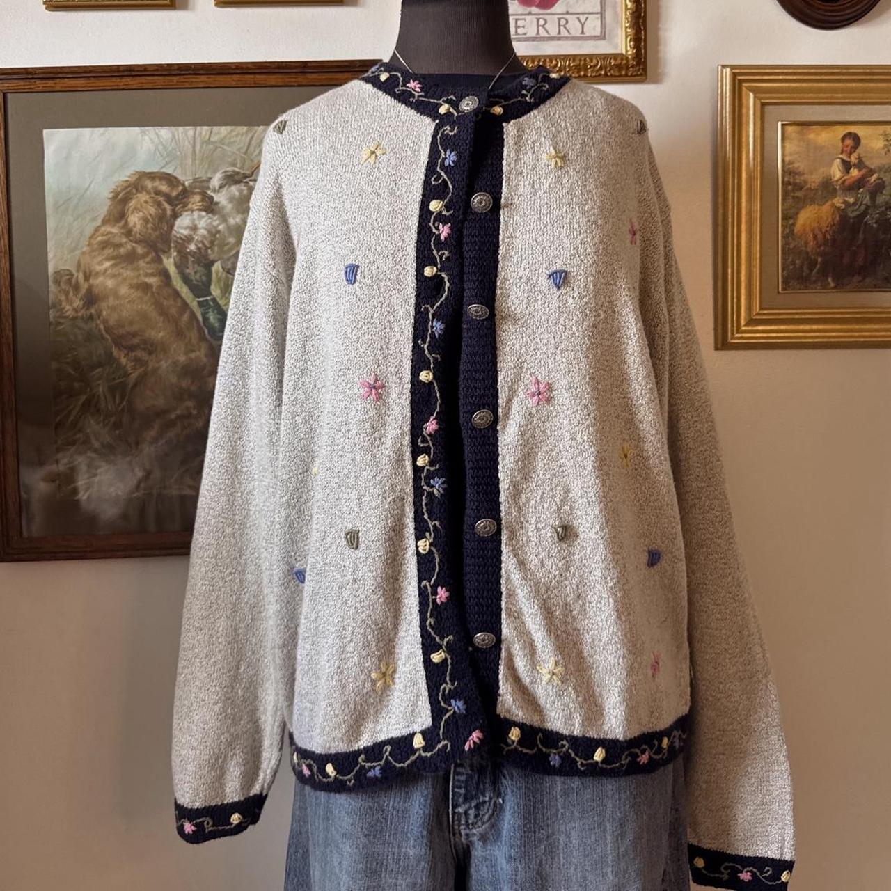 Grey cottage floral cardigan (L)