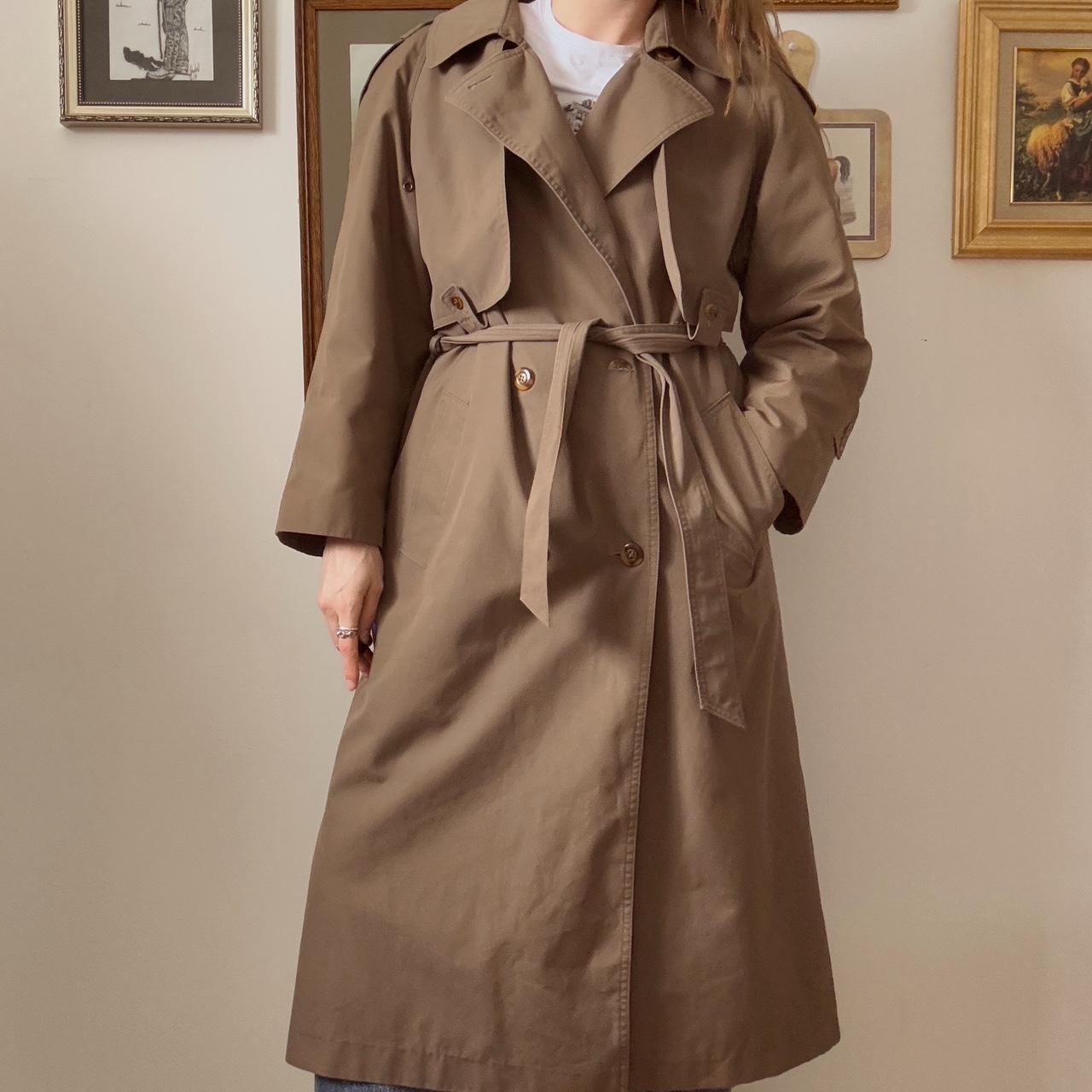 Vintage long trench coat (M)