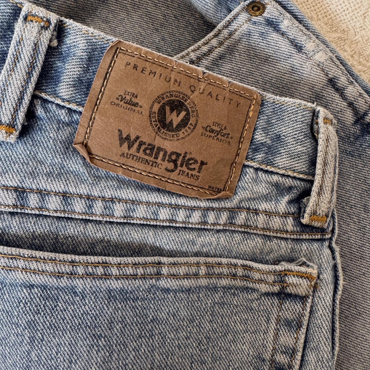 Wrangler 90s denim shorts (32")