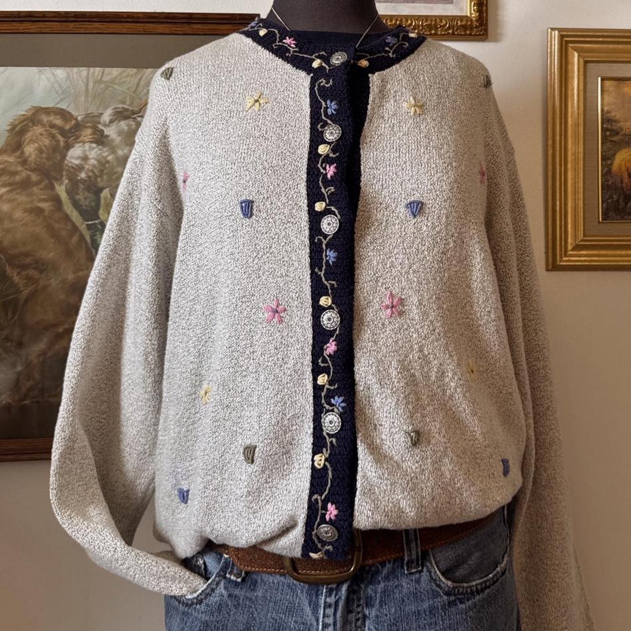 Grey cottage floral cardigan (L)