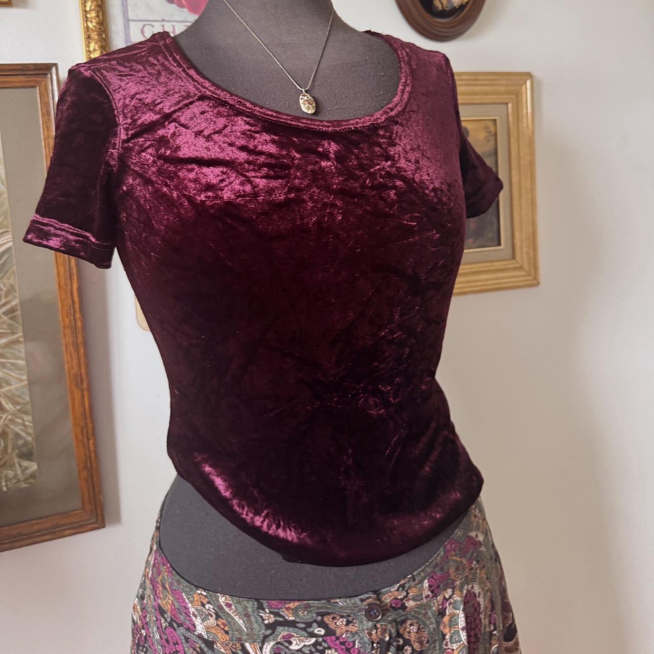 90s burgundy velvet baby tee (S)