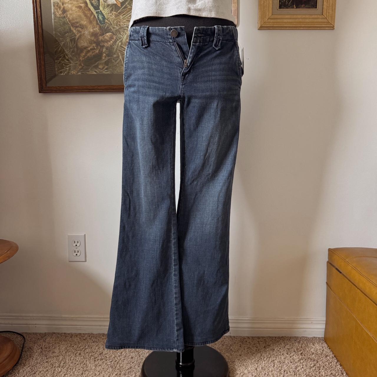 Dark wash flare jeans (XS)