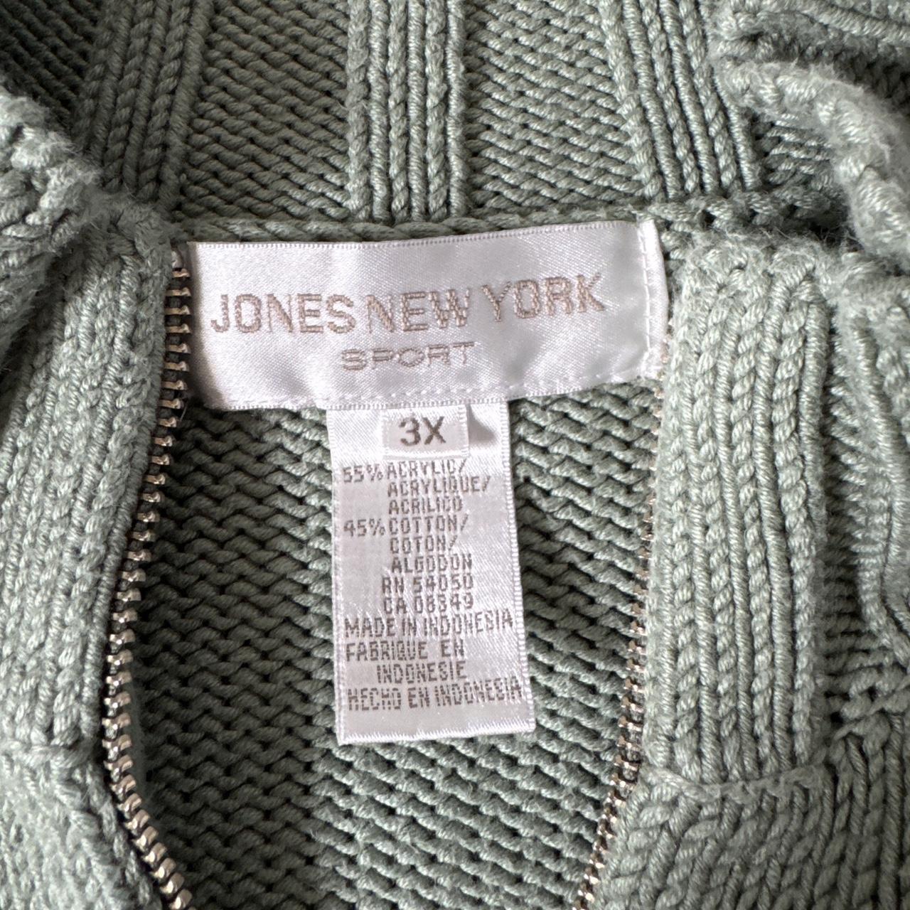Sage green knit jumper (XL)