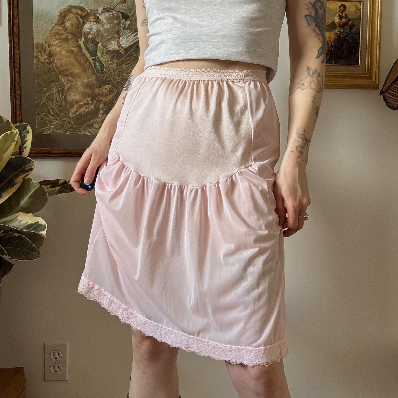 Pink lace slip skirt (S)
