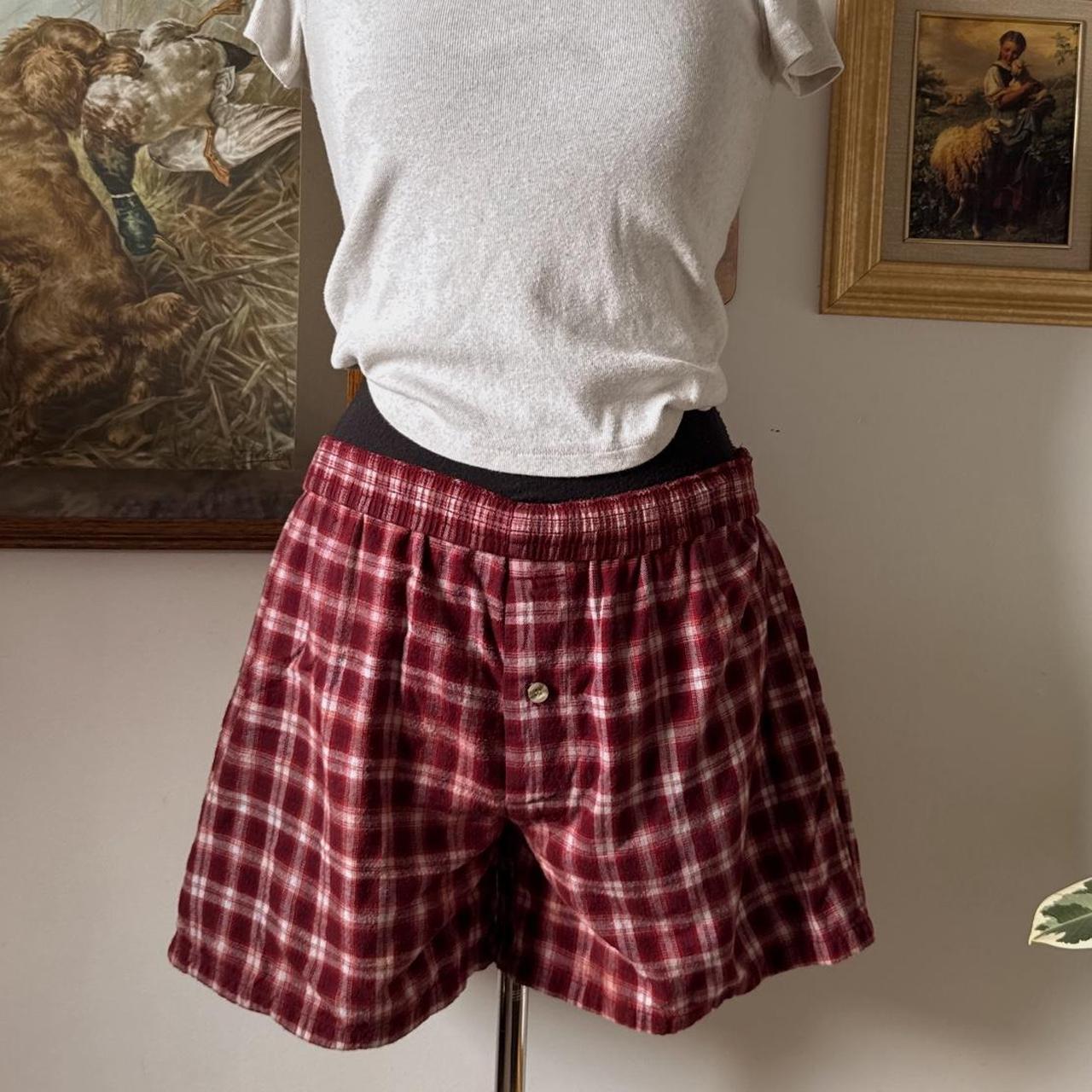 Red flannel boxer shorts (S)