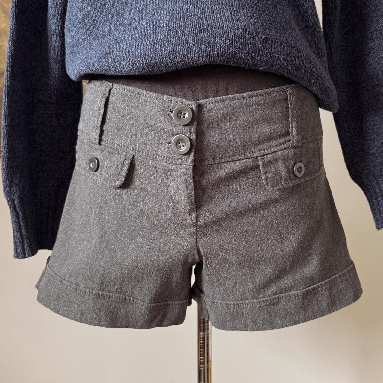 Grey y2k low rise shorts (S)