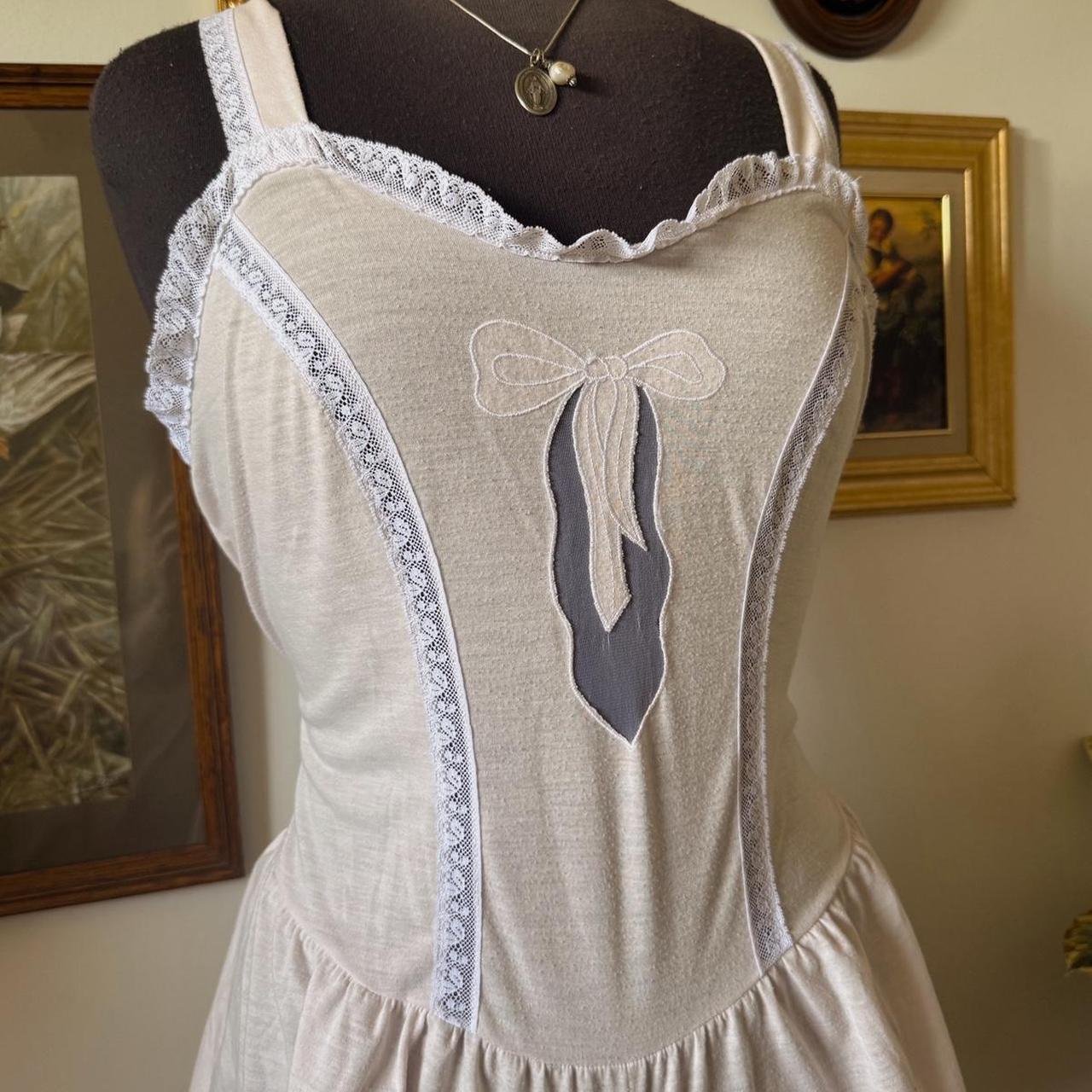 Bow lace vintage romper (M/L)