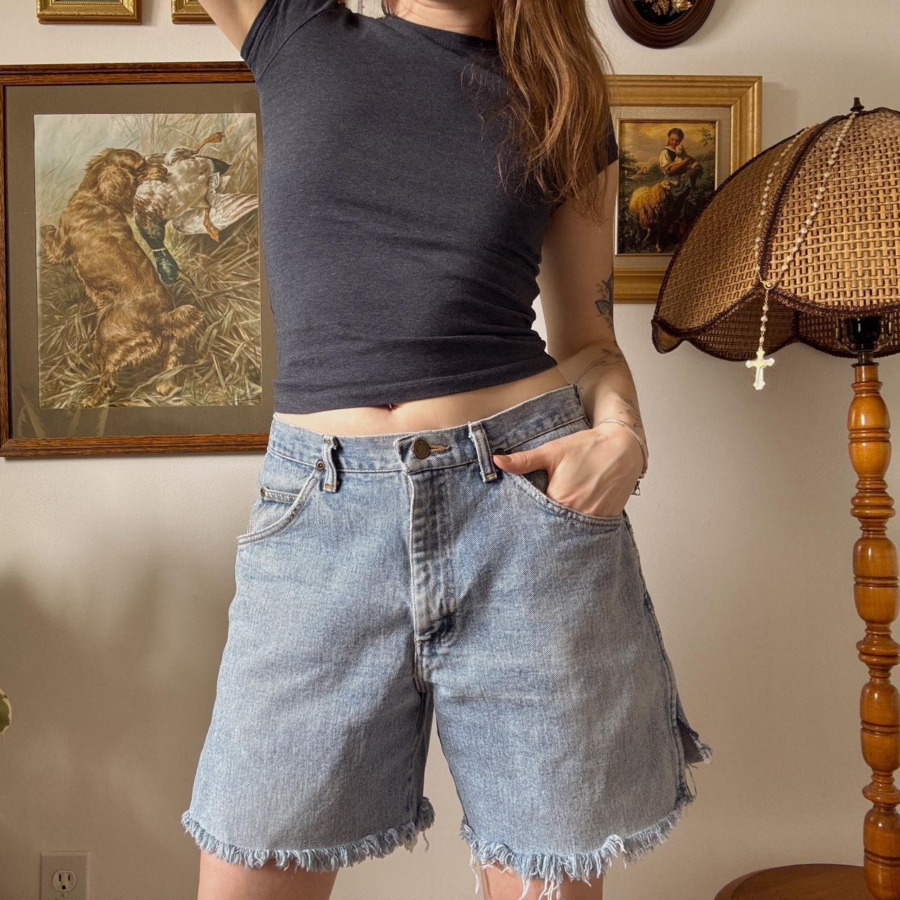 Wrangler 90s denim shorts (32")