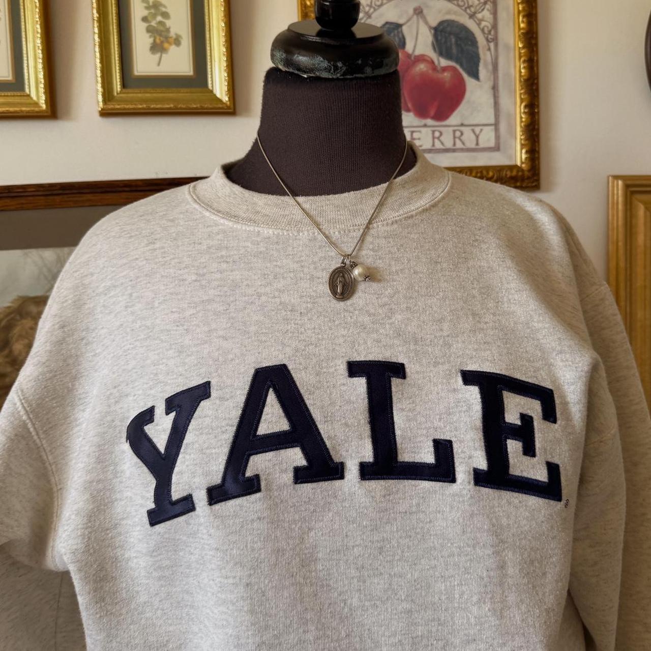 Grey Yale sweatshirt (S)