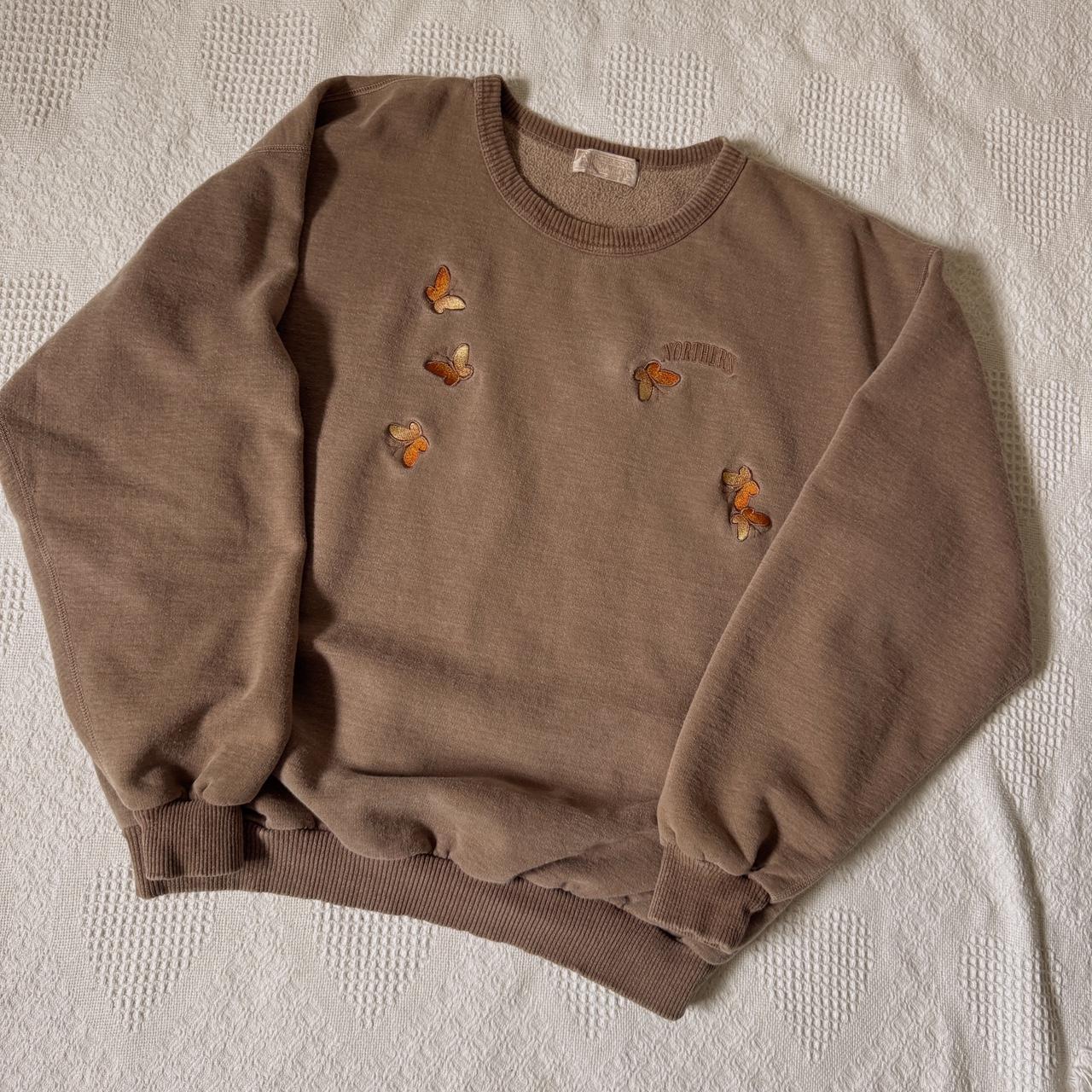 Cozy butterfly sweatshirt (XL)