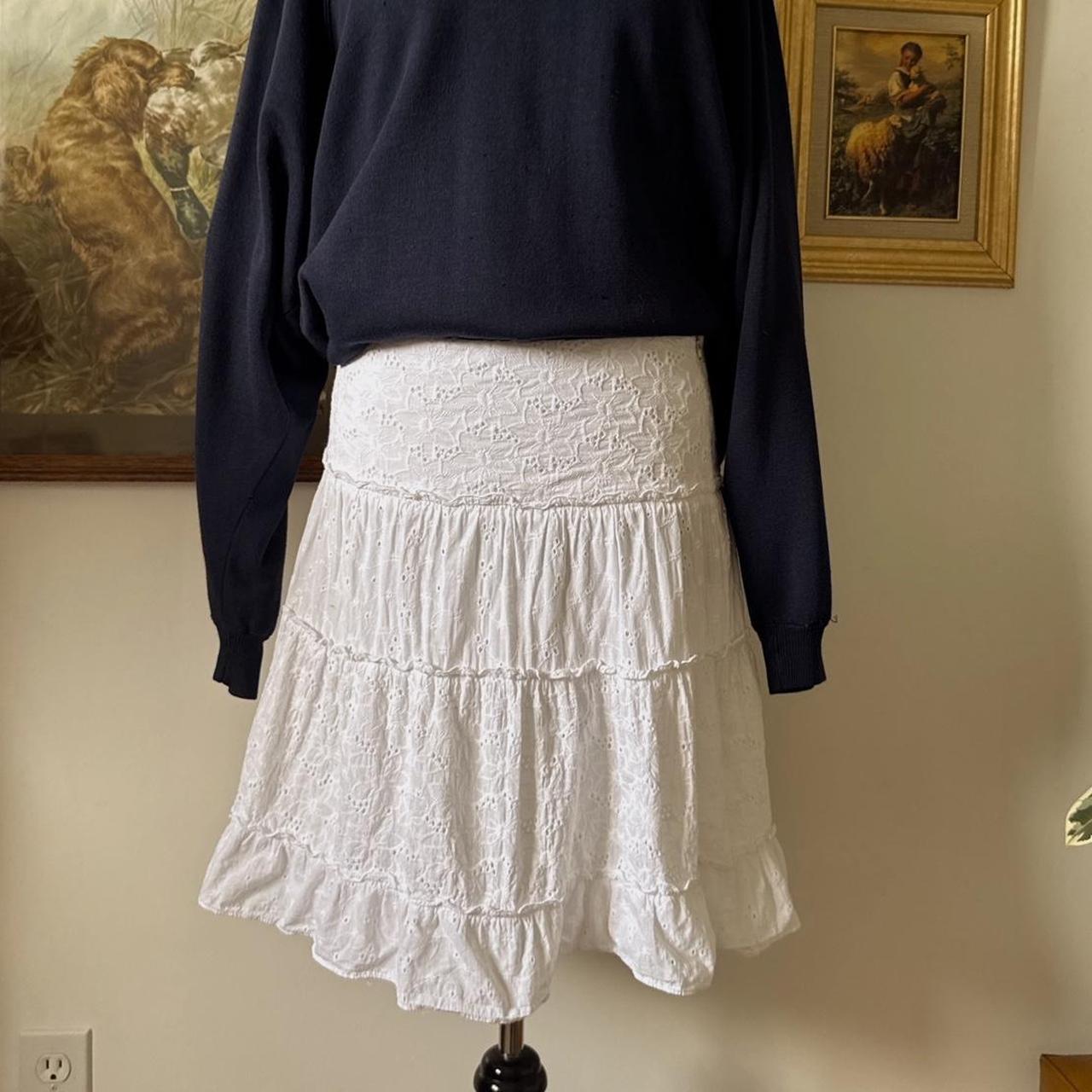 White ruffle tiered skirt (S)