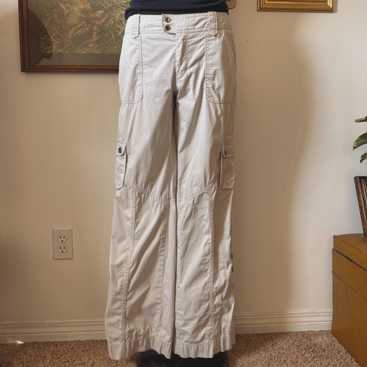 Cream wide leg cargo pants (M)