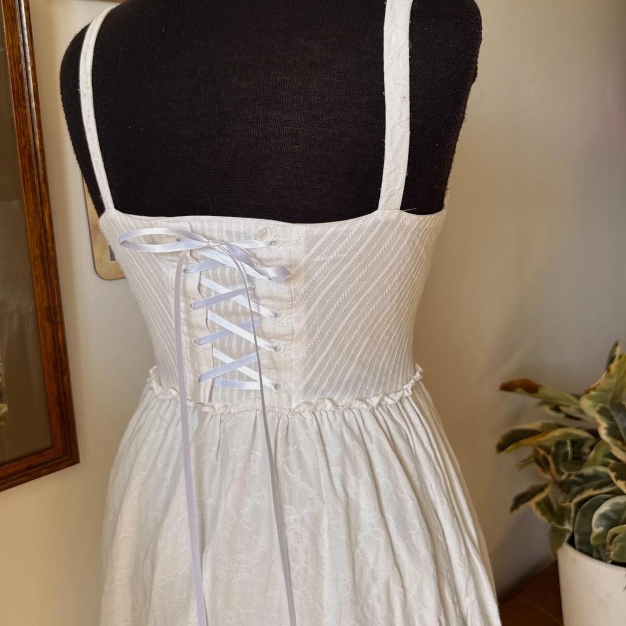 White princess midi dress (M)