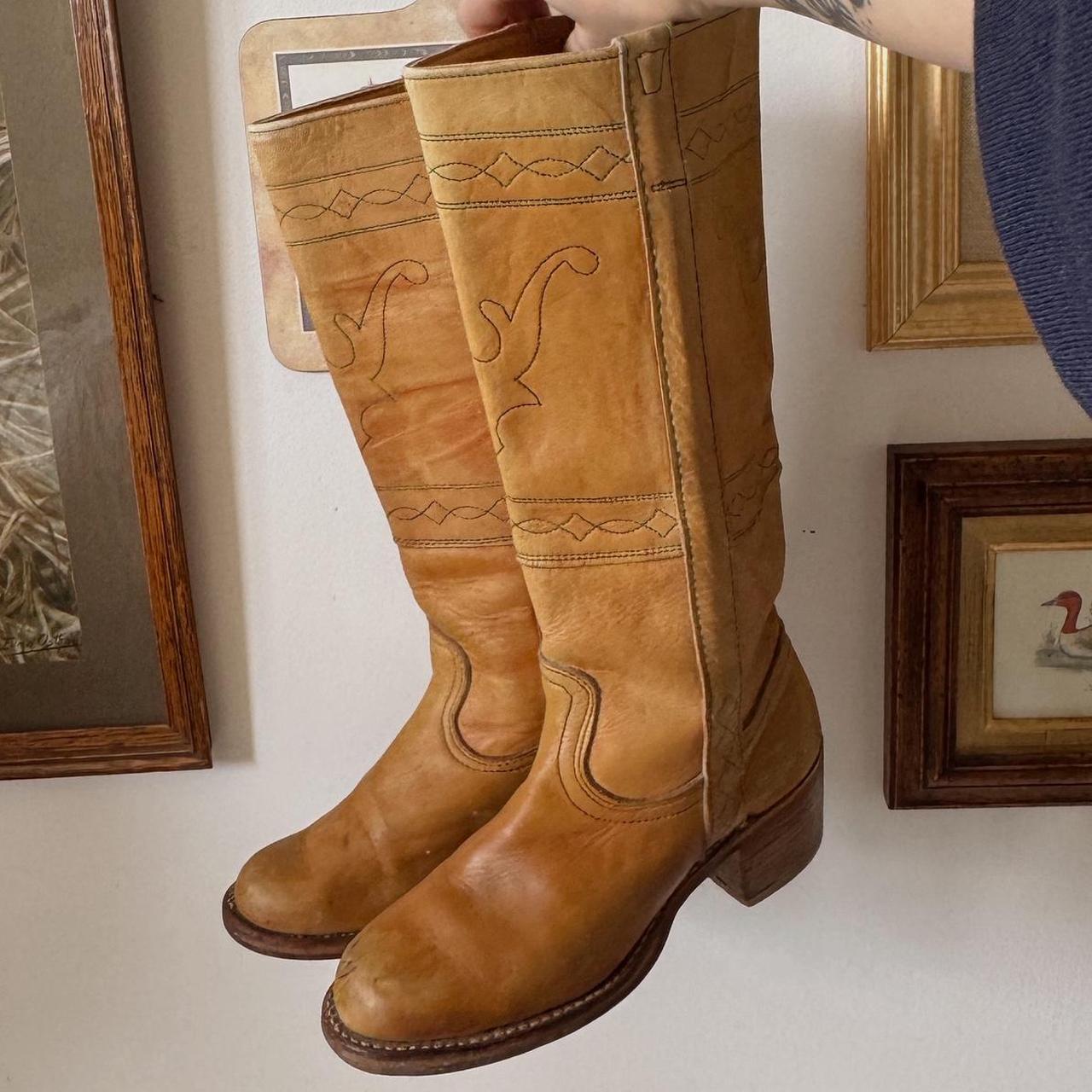 Tan leather campus boots (7.5)