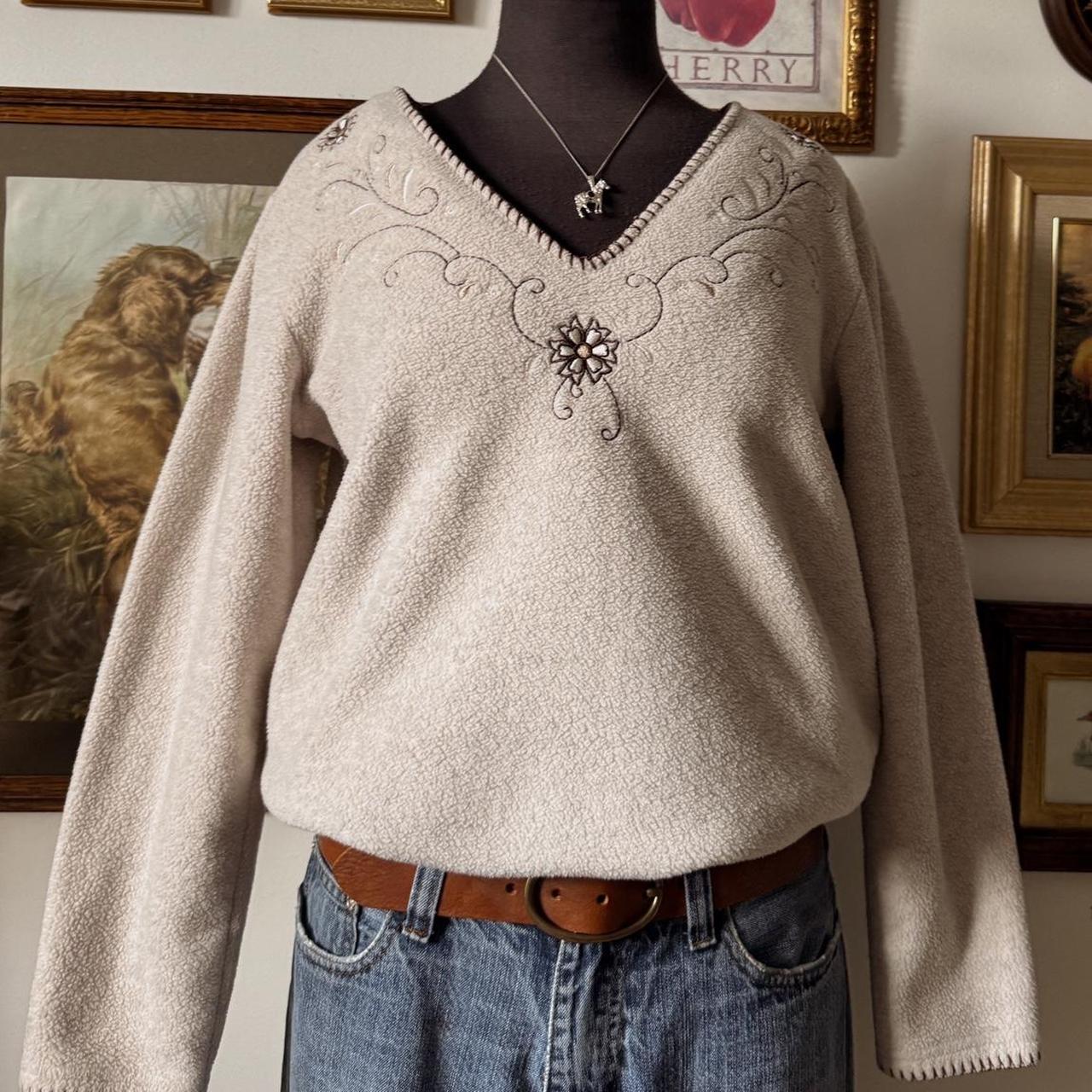 Cream embroidered cottage fleece (S)