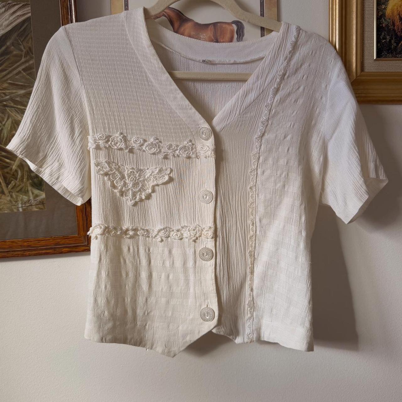 Cream lace baby tee (S)