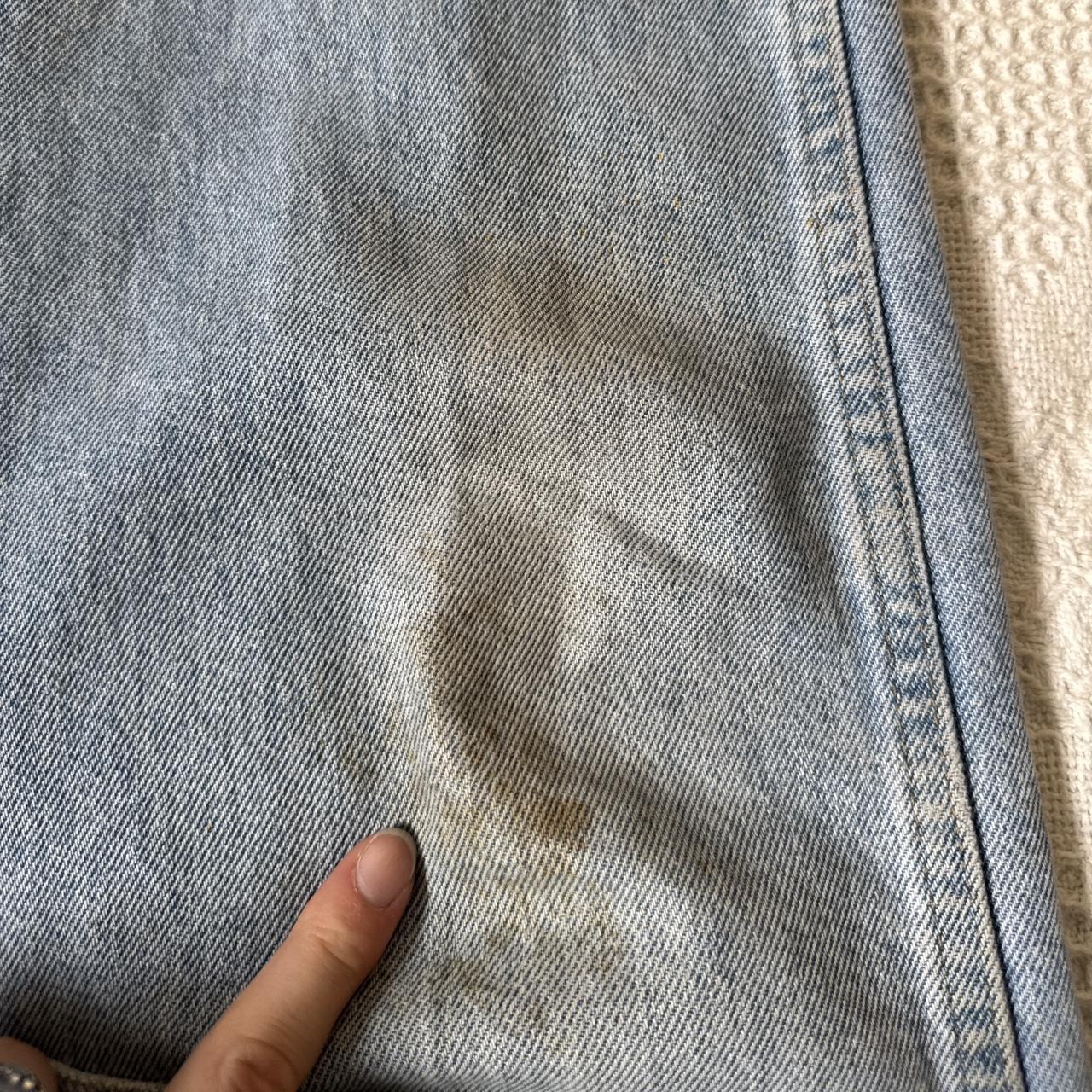 Baggy light wash wrangler jeans (33")