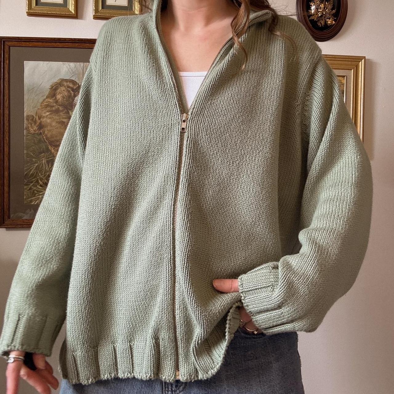 Sage green knit jumper (XL)