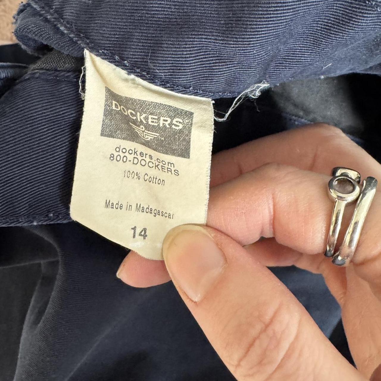 90s navy pleated shorts (30")