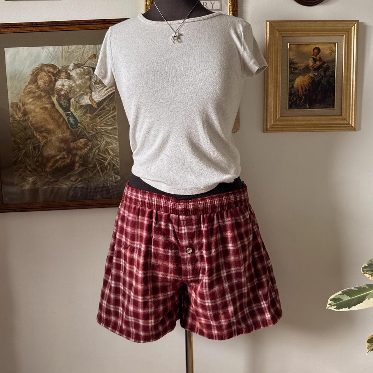Red flannel boxer shorts (S)