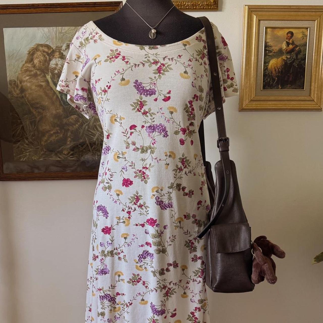 White floral maxi dress (M)